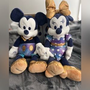 Walt Disney World 50th Anniversary Mickey and minnie scentsy buddies